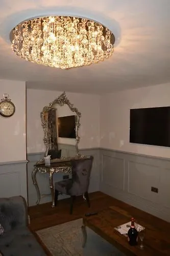 The Loft La Pedrera Hotel *